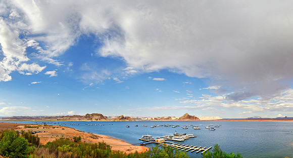 Lake Powell mit Rainbow Bridge, Page, Arizona, USA